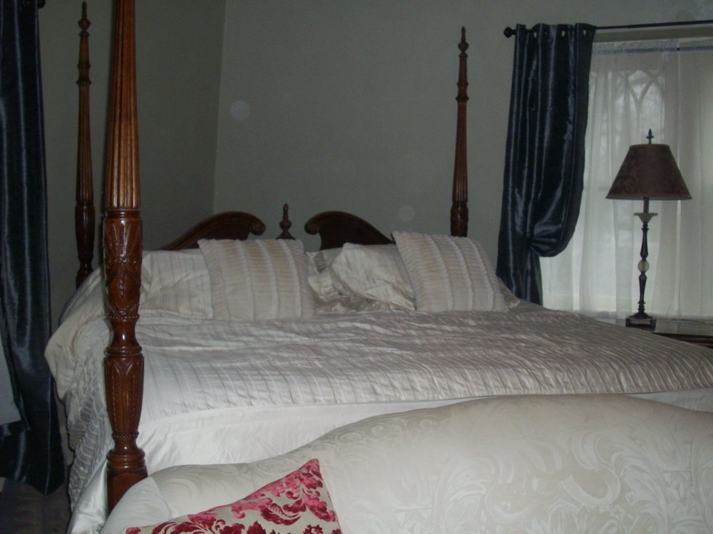 Christmas House Bed & Breakfast Racine Εξωτερικό φωτογραφία
