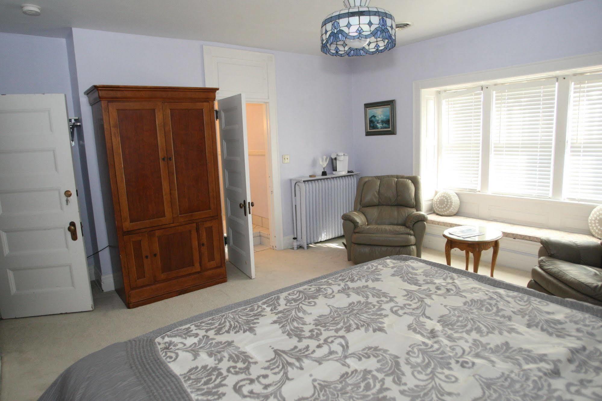 Christmas House Bed & Breakfast Racine Εξωτερικό φωτογραφία
