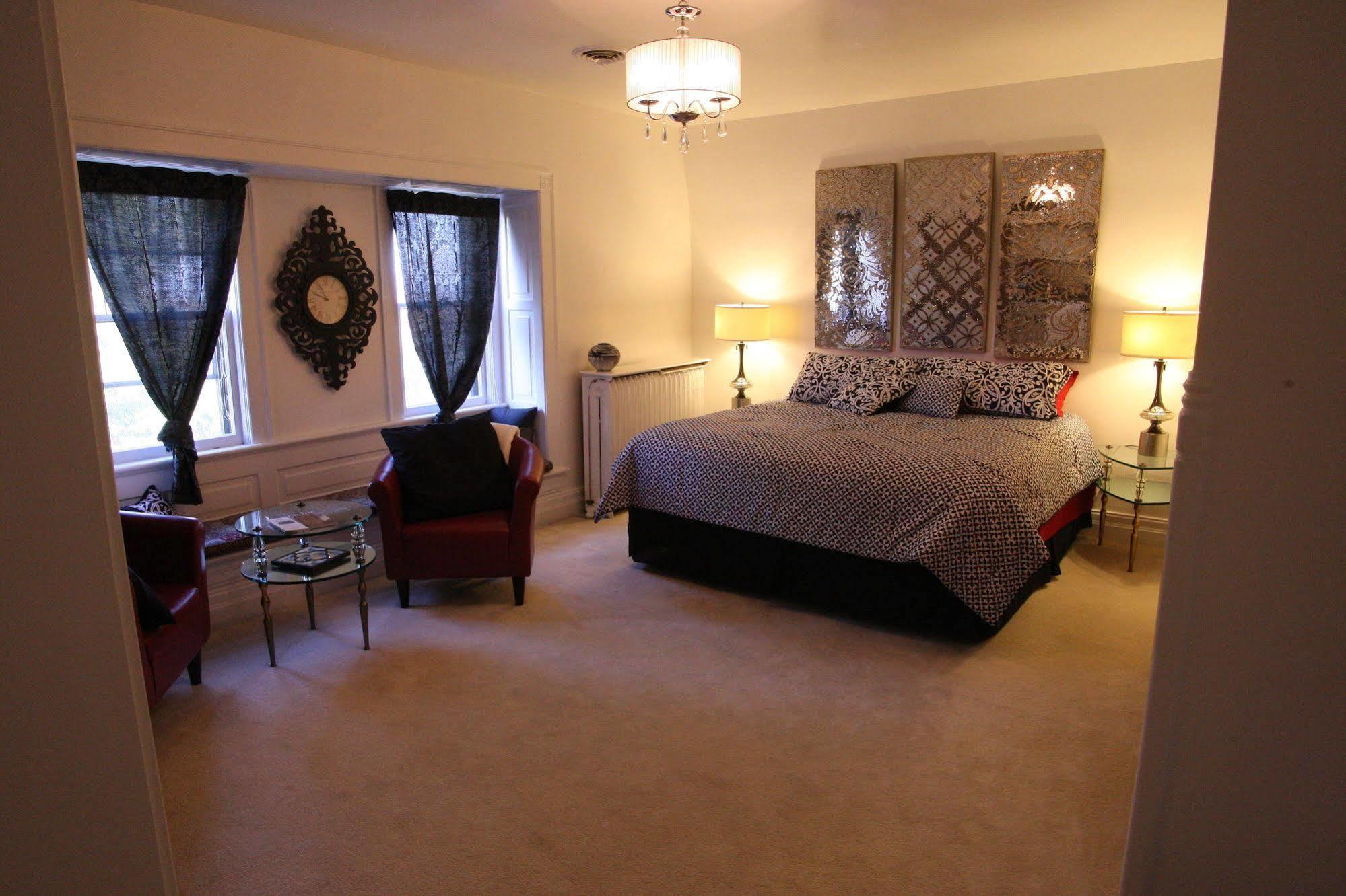 Christmas House Bed & Breakfast Racine Εξωτερικό φωτογραφία