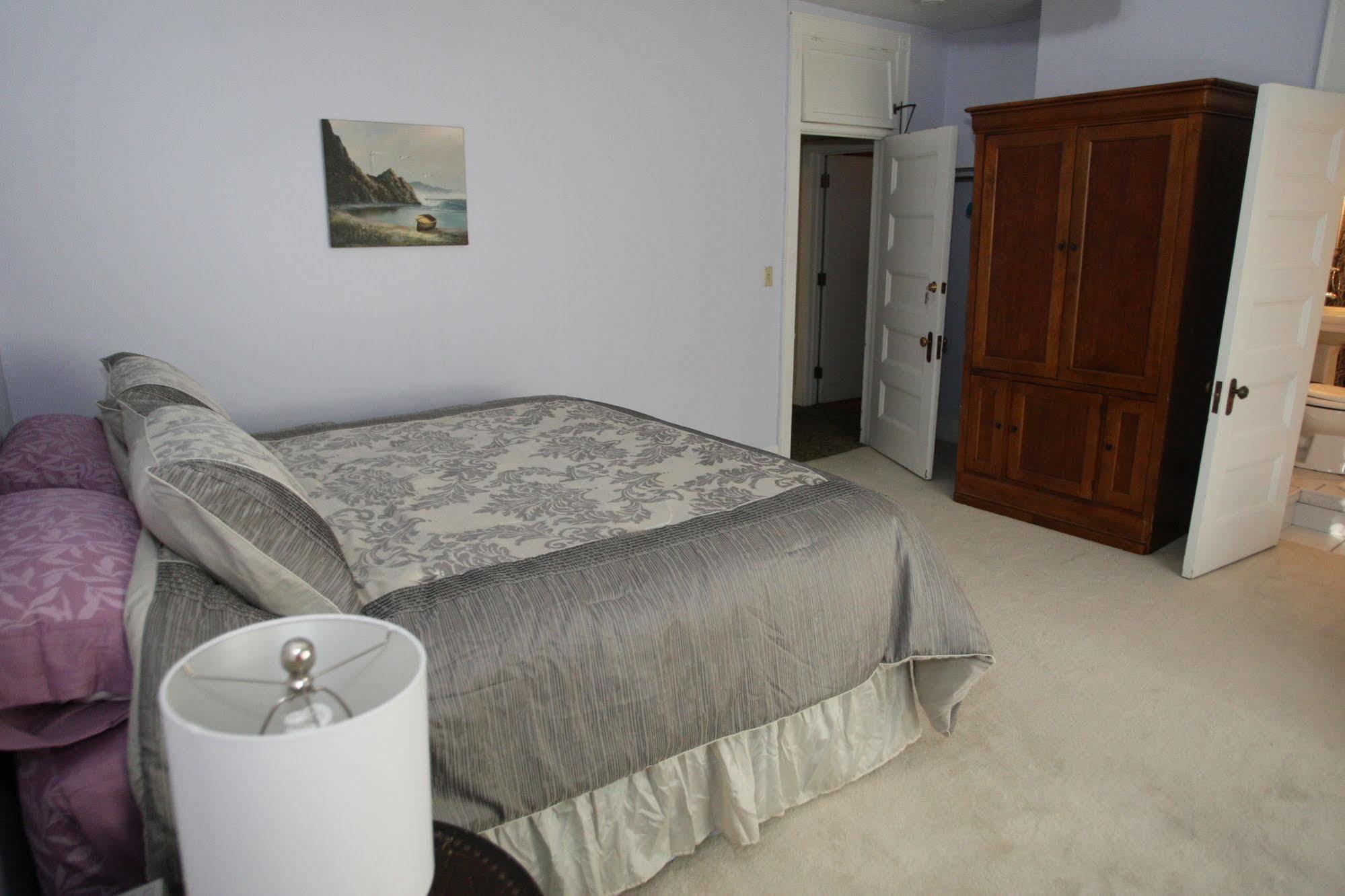 Christmas House Bed & Breakfast Racine Εξωτερικό φωτογραφία